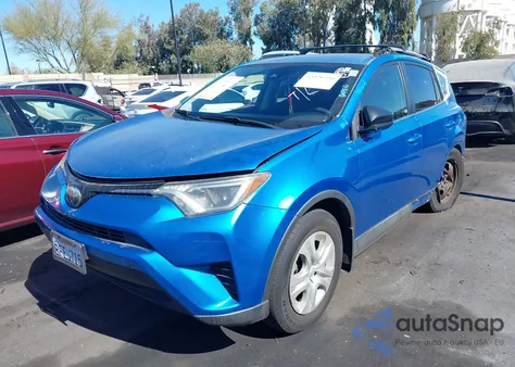 2018 Toyota Rav4 Le z USA, uszkodzony, nr VIN JTMZFREV1JJ734012